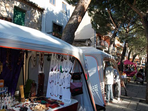 Participación en el Mercadillo de Artesanía y Oficios Manuales